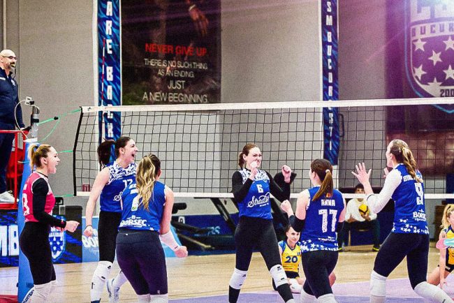 CSM Bucuresti se confrunta cu Corona Brasov si egalizeaza seria din sferturile Diviziei A1 la volei feminin