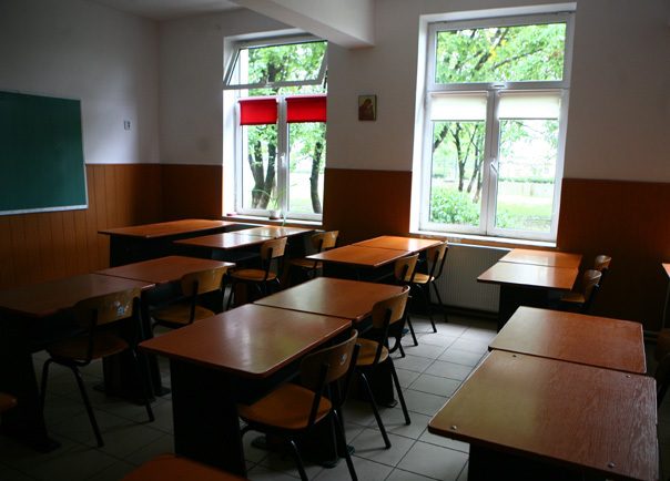 Cadrele didactice din invatamantul preuniversitar vor avea nevoie de un portofoliu profesional