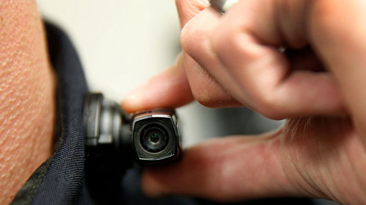 Comisarii Gazii de Mediu vor fi obligati sa poarte camere video la controale Buzoianu Ordinul