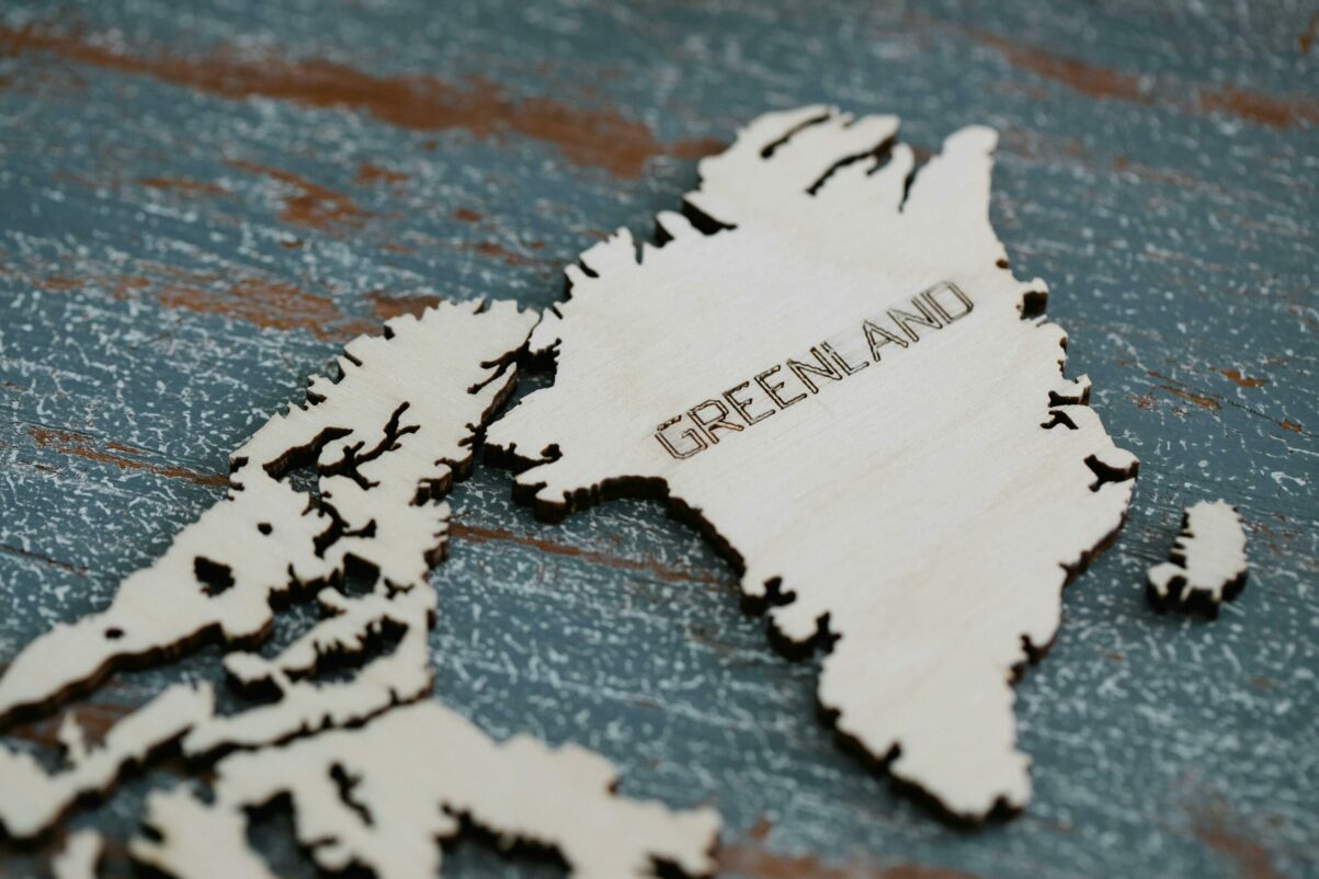 Criza la varful puterii in Groenlanda Siumut se retrage din guvernul de la Nuuk