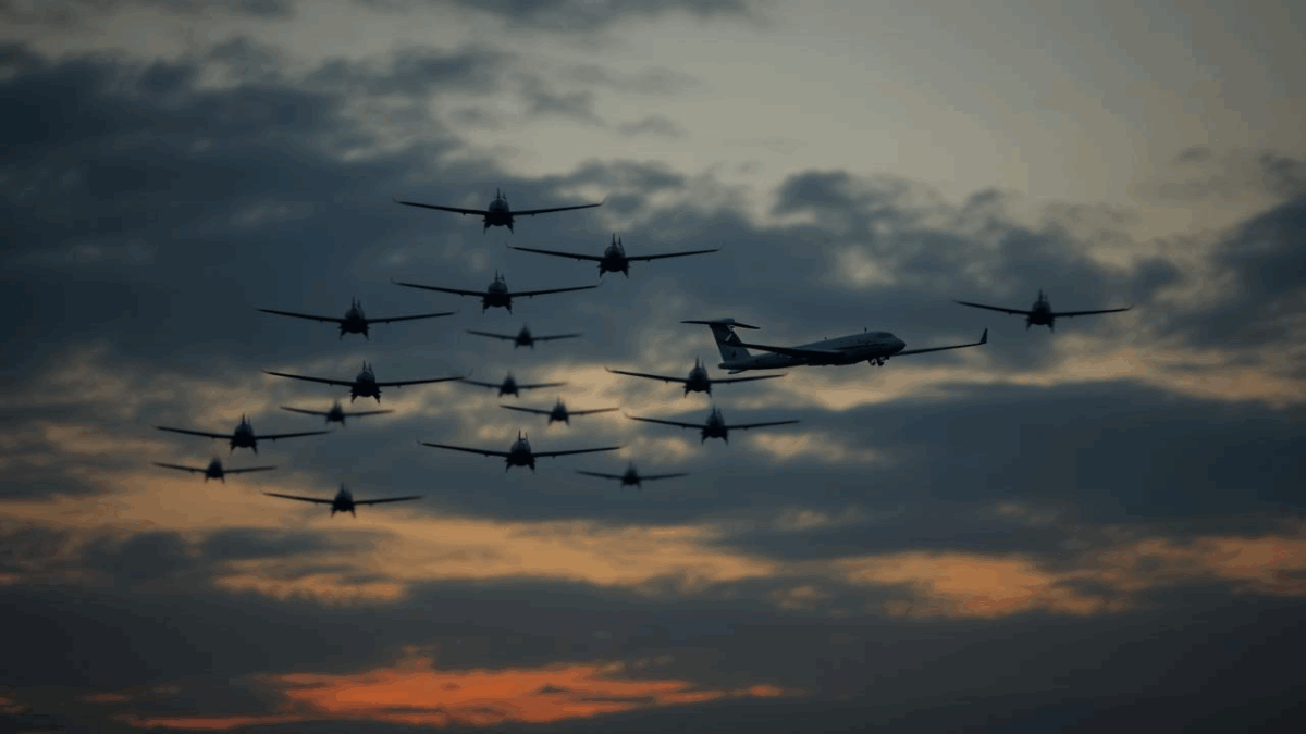 Doua avioane de pasageri din Serbia redirectionate de la cursul lor din cauza dronelor