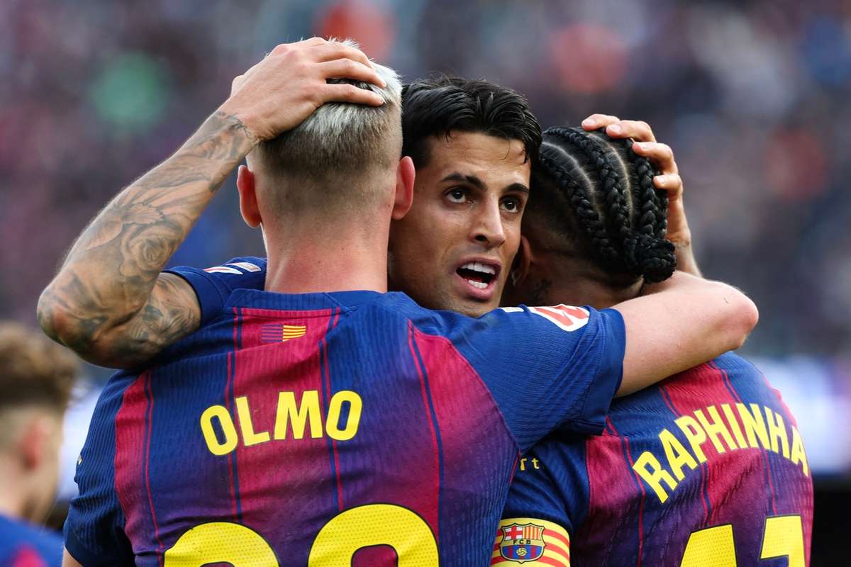 Hat trick ul lui Raphinha Barcelona isi goleste adversarii in fata Sevillator si se desprinde in fruntea La Liga