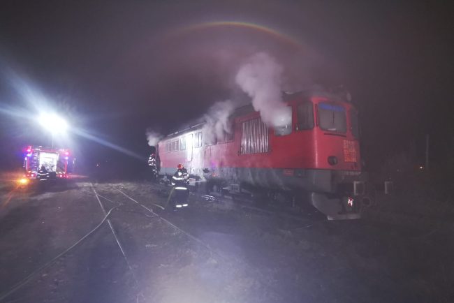Incendiu la o locomotiva in Oradea Pompierii au intervenit rapid la Gara Episcopia