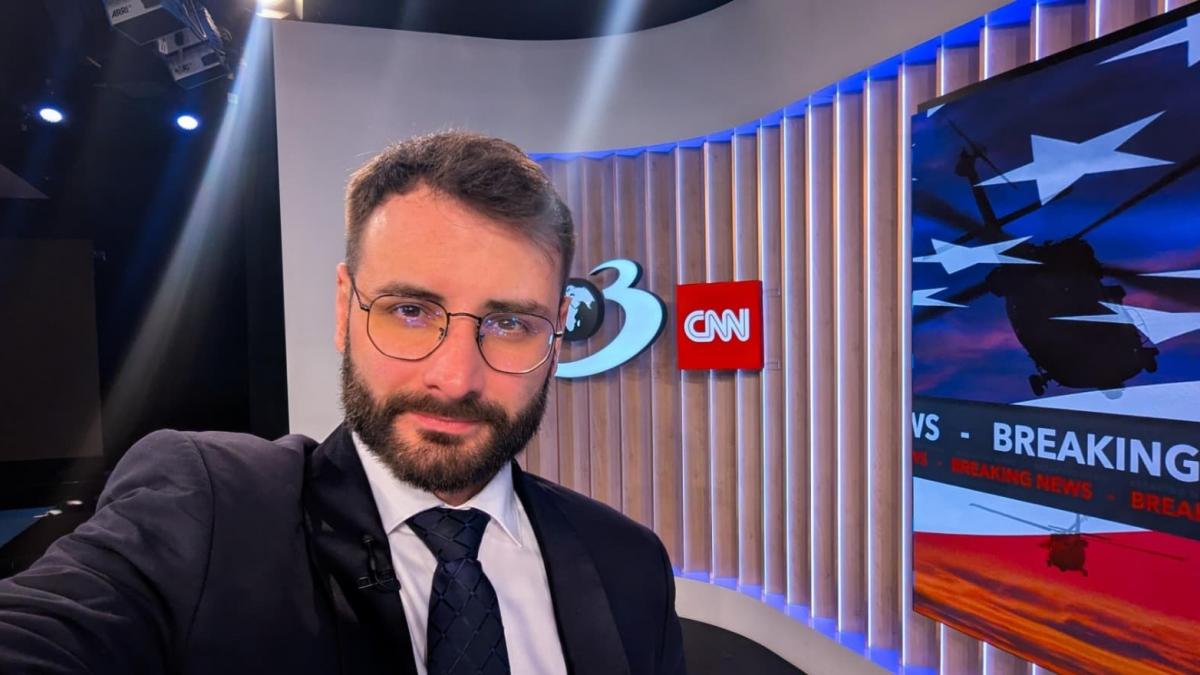 Iulian Lorincz deputat USR Nici daca ne arunca cu apa fiarta nu iesim de la guvernare Sunt