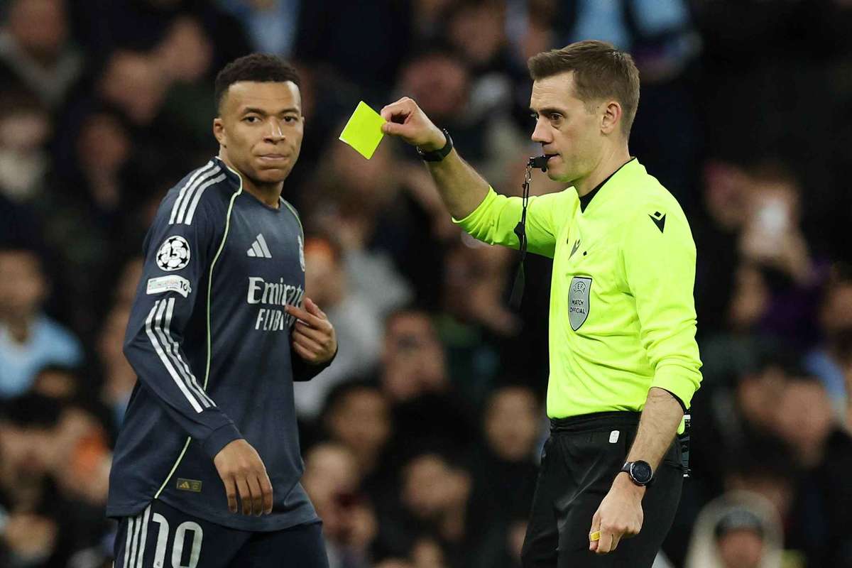Kylian Mbappe si a umbrit revenirea cu un cartonas galben care il trimite pe lista jucatorilor la un pas de suspendare