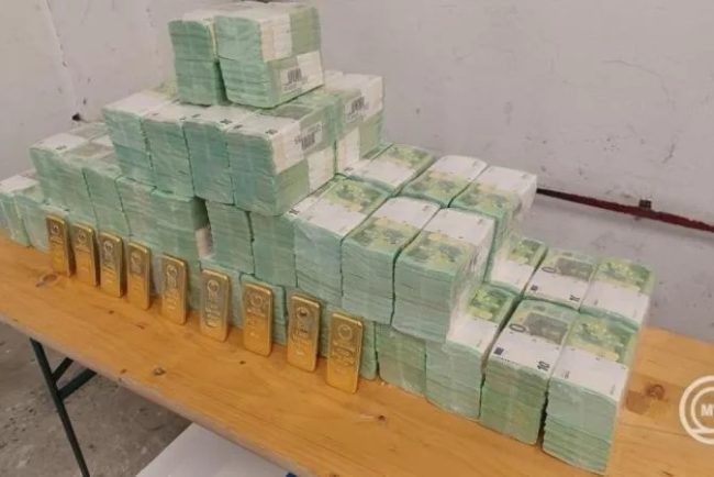Parlamentul Ungariei hotarestec daca va mentine fondurile si aurul confiscate de la ucraineni