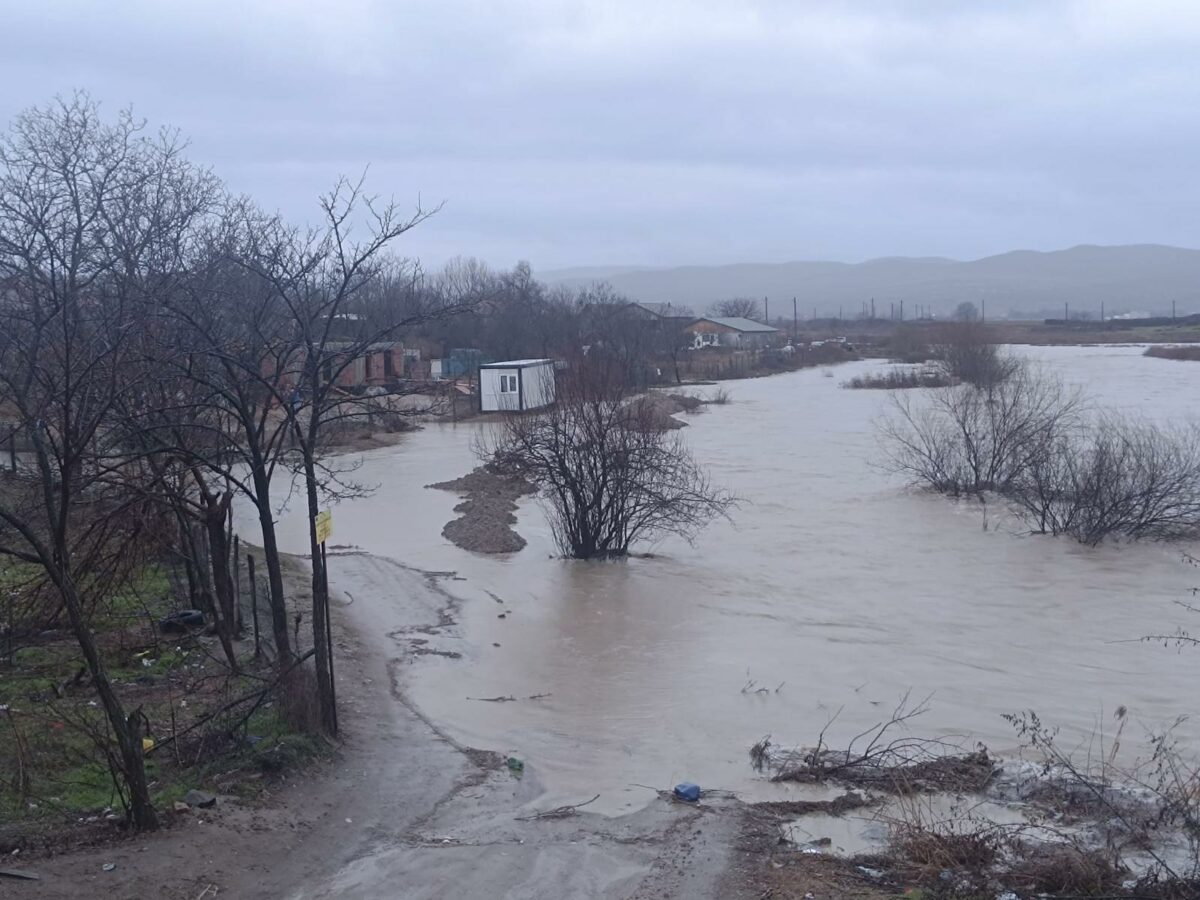 Pericol de inundatii pe mai multe raul din centrul si nordul tarii