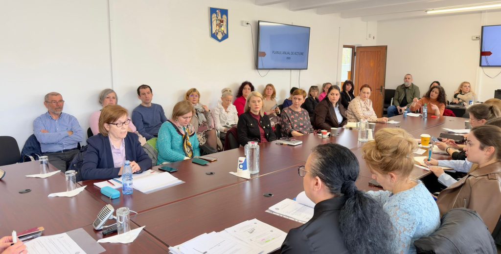 Planul judetului Cluj pentru persoanele cele mai vulnerabile Varsnici copii si familii defavorizate primesc servicii finantate cu sute de milioane de euro