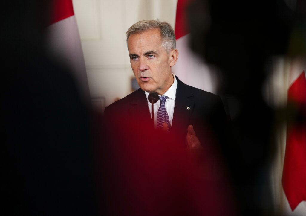 Prim ministrul Canadei sustine ca fostul print Andrew ar trebui sa fie exclus din linia de succesiune la tron