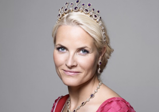 Scandalul Epstein influent eaza o alta Casa Regala Princesa mostenitoare a Norvegiei isi exprima regretele pentru legatura avuta cu finantatorul american