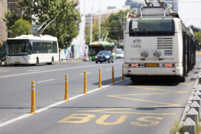 Schimbari semnificative in transportul public din Bucuresti linii suspendate si trasee modificate incepand de sambata