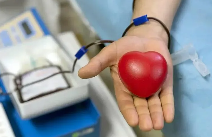 Un cunoscut nume din presa clujeana se afla in spital jurnalistul care a influentat generatii are nevoie urgenta de ajutor