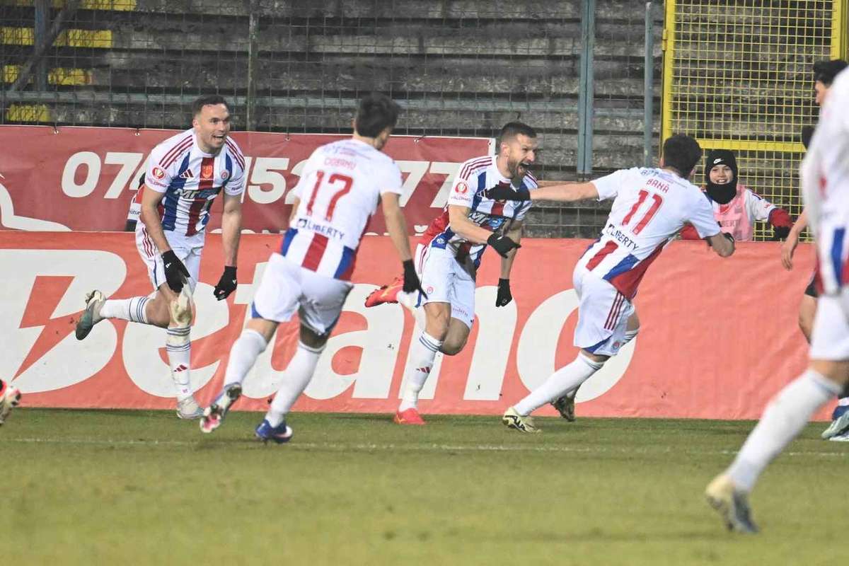 Unirea Slobozia Otelul Galati confruntarea echipelor in cadere libera