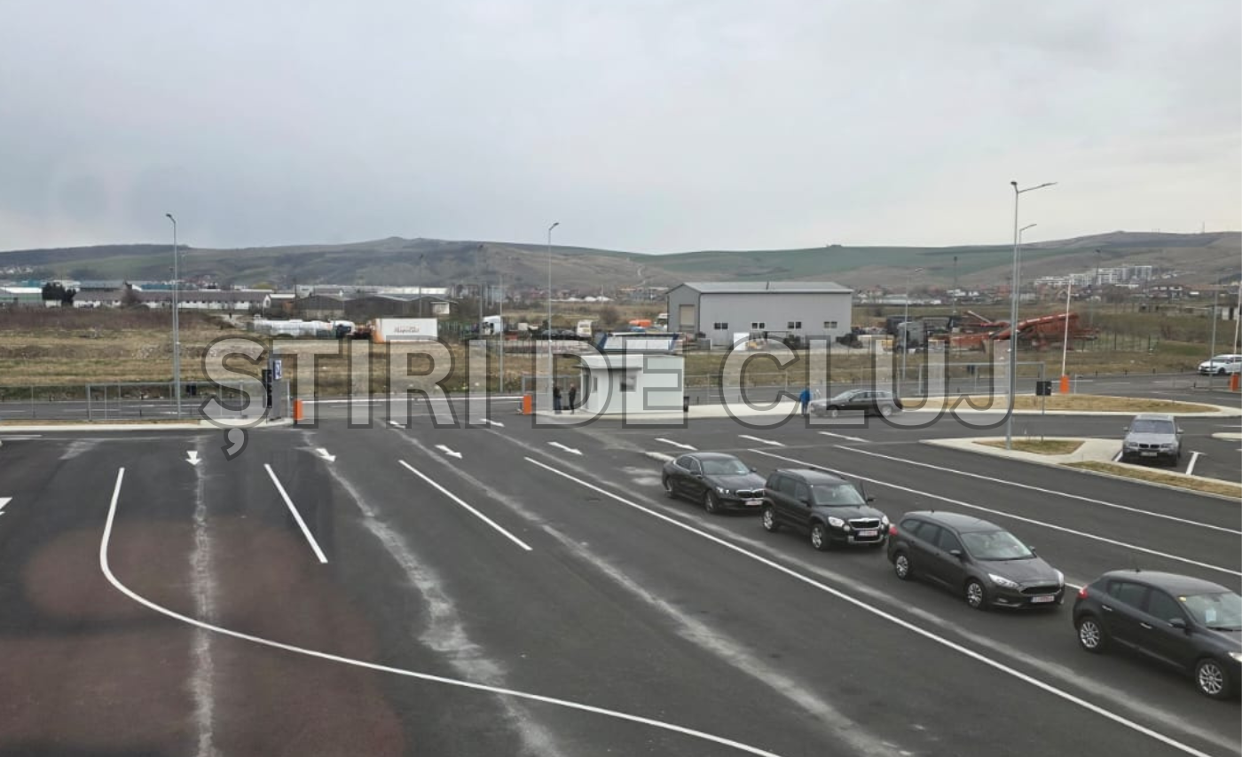 VIDEO Probleme la noul sediu RAR din Cluj Vizitatorii stau parca la marginea drumului desi institutia are o parcare mare Directorul RAR Cluj Solutia e simpla