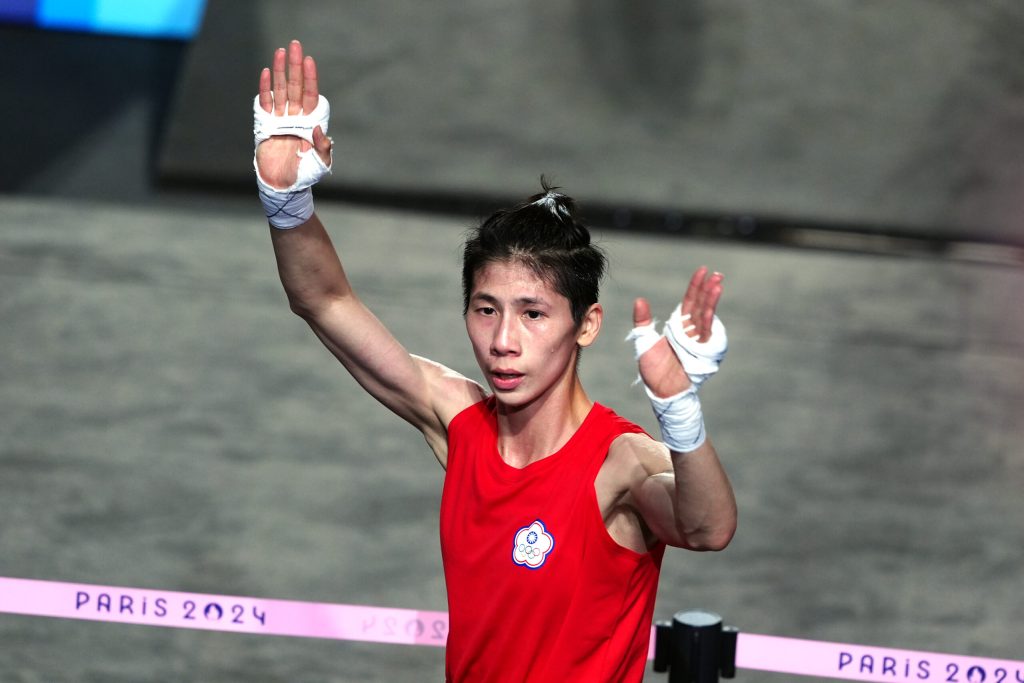 campioana olimpica la box reconfirmata pentru competitia feminina in urma unor controverse legat de gen