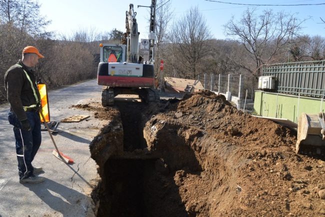 canalizare noua pe o strada din cluj lucrarile au demarat deja si promit multe pentru locuitori durata santierului