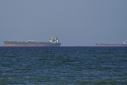 Blocada impusa de Trump in Stramtoarea Ormuz provoaca teste pentru relationile dintre SUA China si India