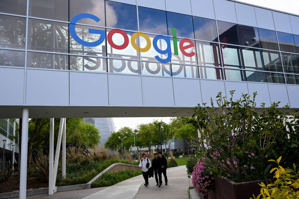 Google confirm investiia n inteligen artificial profitul Alphabet crete cu 81