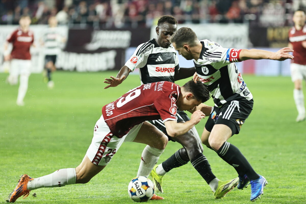 Superliga de fotbal Partidele programate in prima zi de Paste