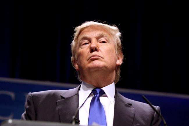 Trump ataca ABC licentele sunt revizuite dupa gluma lui Kimmel