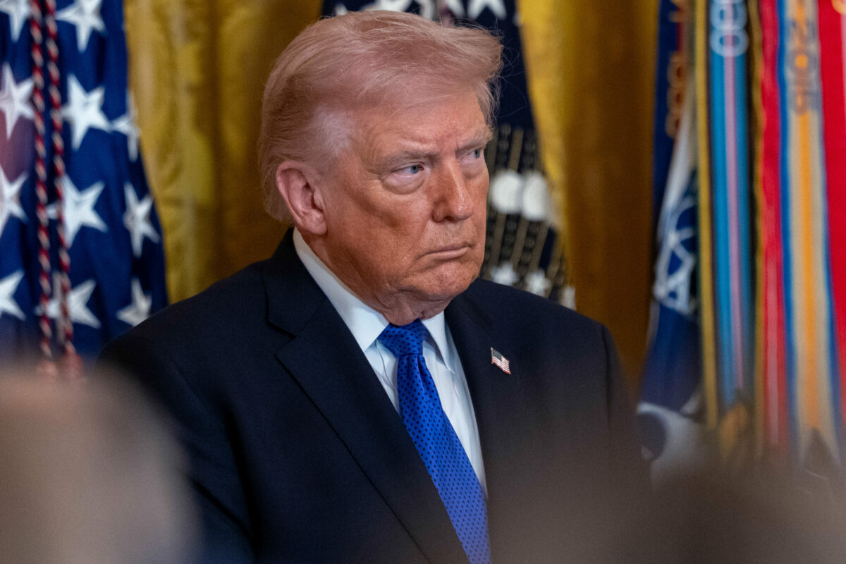 Trump avertizeaza Iranul inainte de negocierile din Pakistan Singurul motiv pentru care sunt inca in viata azi este sa negociem