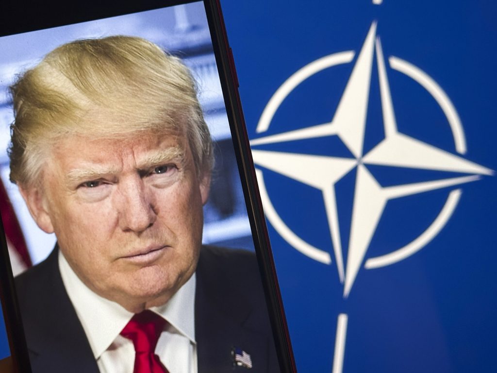 WSJ Trump analizeaza posibilitatea sanctionarii unor state membre NATO care nu au sustinut SUA in razboiul din Iran Cum ar putea Romania sa beneficieze daca acest plan este pus in aplicare