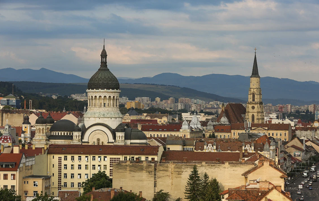 Apartamentele noi din Cluj s au scumpit cu 69 in ultimii cinci ani Cum se situaza orasul in comparatie cu Brasov Iasi si Bucuresti in clasamentul national