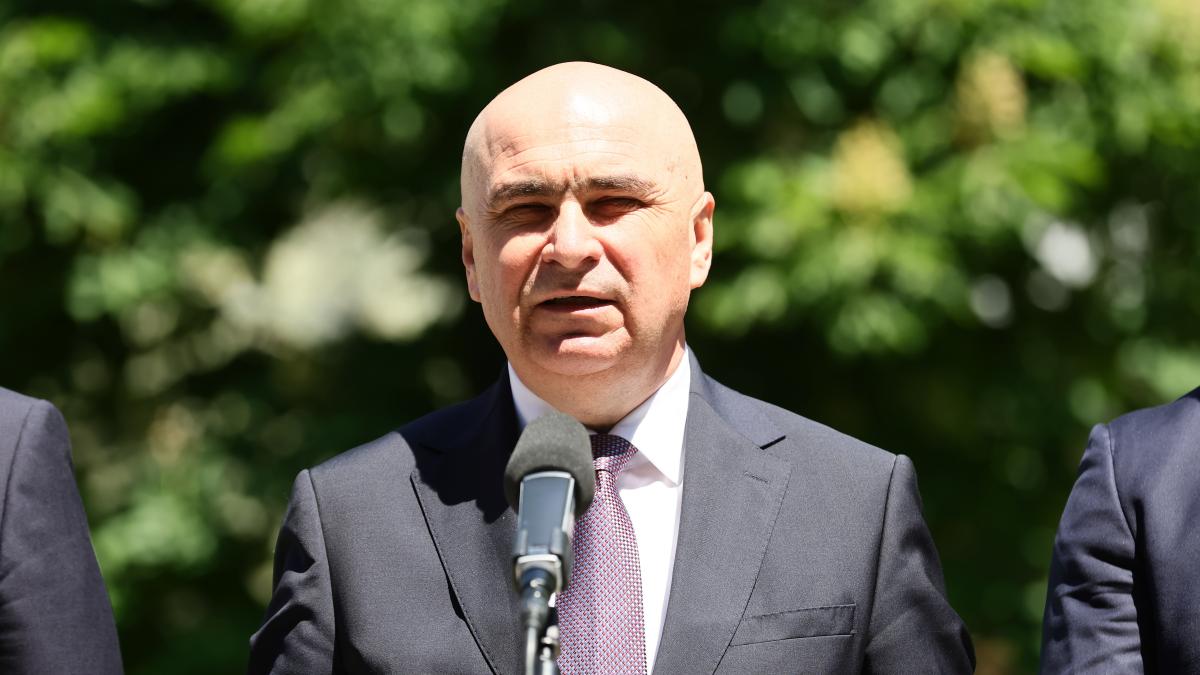 Bolojan acuza PSD in scandalul banilor impartiti pe servetel Sa ai atata tupeu sa