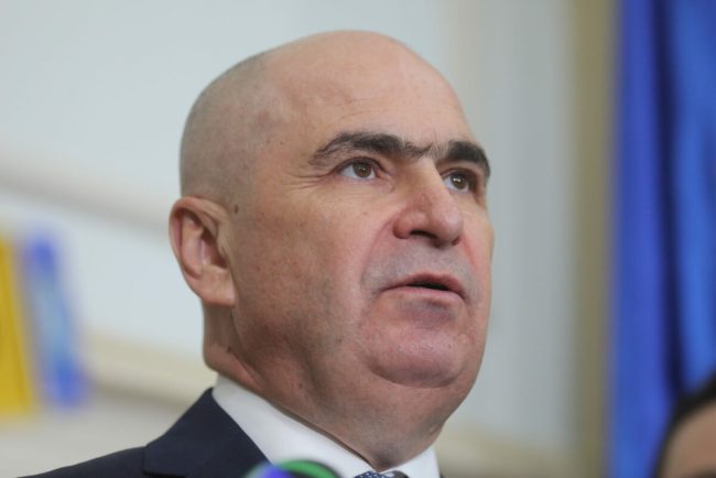 Bolojan despre profesori Aceti oameni merit aprecierea noastr Este fundamental s ne respectm prinii