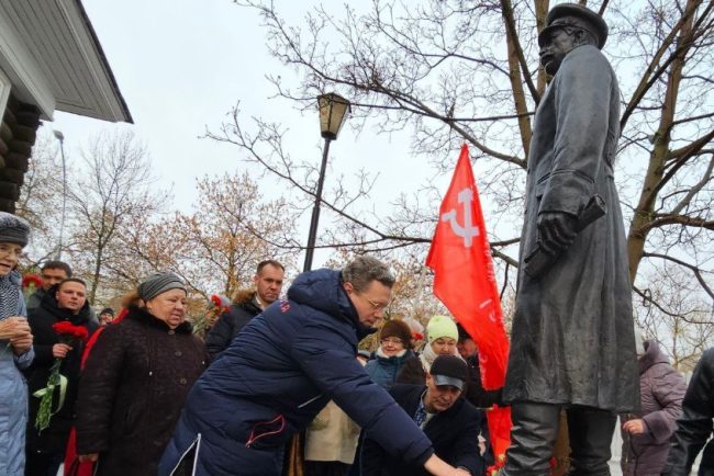 Cine este guvernatorul rus care se inspira din Stalin si Ivan cel Groaznic statui restrictii si nostalgie pentru Uniunea Sovietica