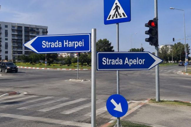 Clujenii trebuie sa invete doua denumiri noi de strazi Harpei si Apelor care vor desarvi noile zone rezidentiale si industriale ale orasului