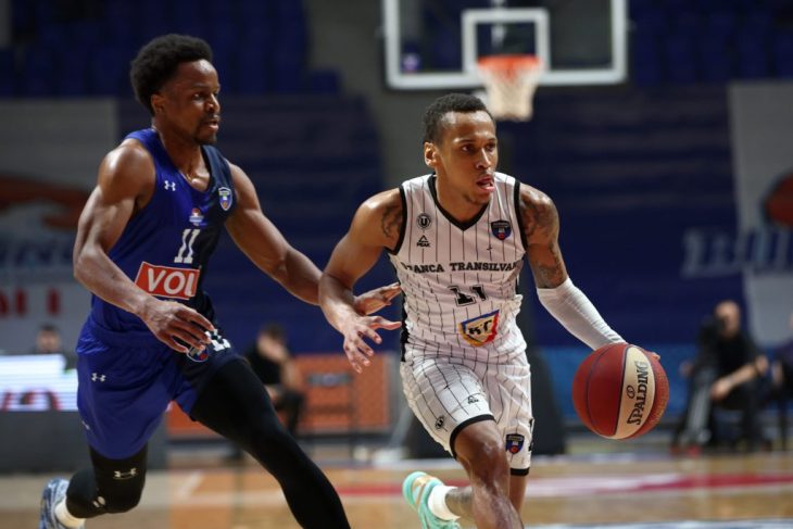 Daron Russell coordonatorul echipei U BT Cluj Napoca lider la pase decisive in etapa a 2 a a sferturilor de finala din Liga Adriatica