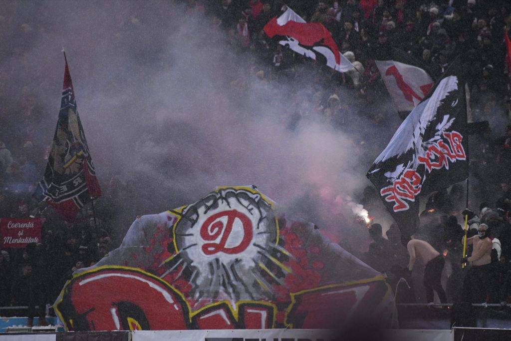 Dinamo CFR sambata in play off ul Superligii
