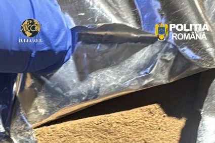 Heroină mascată sub formă de turmeric și scorțișoară, transportată din Iran în Constanța pentru livrare în Amsterdam.