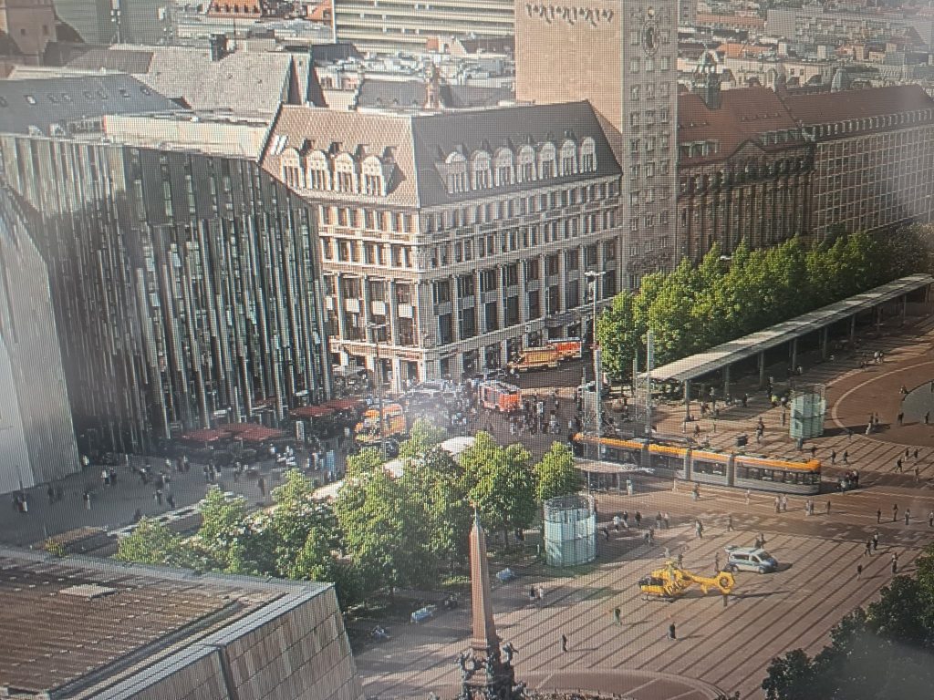 Incidentul de la Leipzig in care un barbat a intrat cu masina in oameni Cum s a intamplat