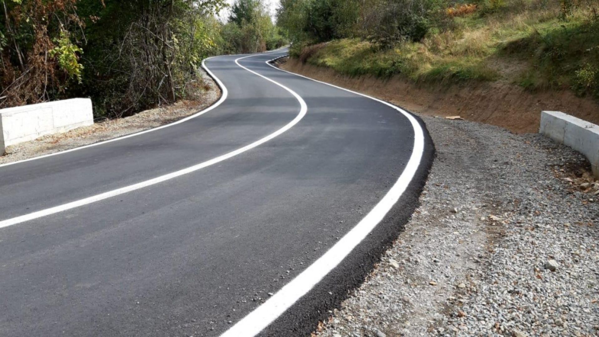 Investitie semnificativa in infrastructura Clujului Consiliul Judecean lanseaza o licitatie de peste 100 de milioane de euro pentru intretinerea drumurilor