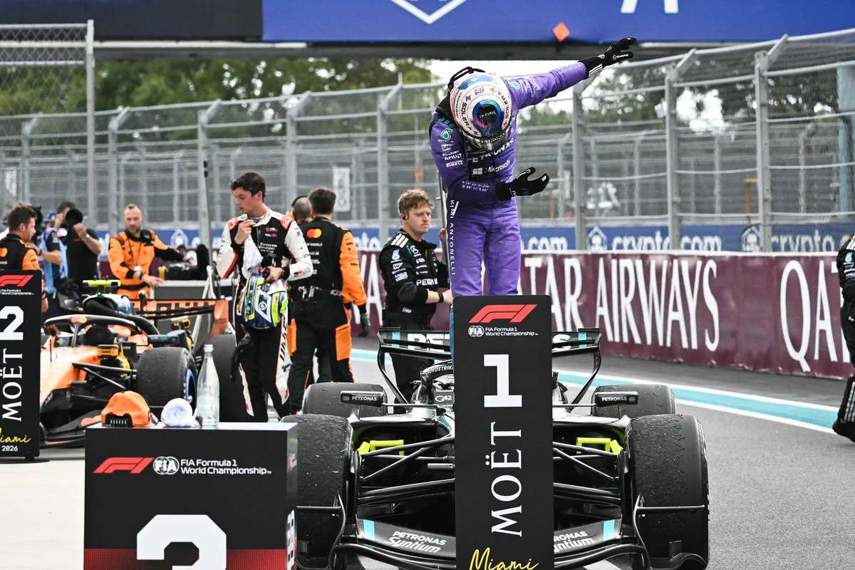 Kimi Antonelli obtine victoria la Miami in fata celor doi piloti McLaren si isi extinde avantajul in clasament