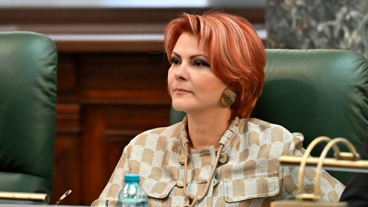 Lia Olguta Vasilescu atac la Oana Gheorghiu Cat tupeu sa ai Vicepremierul a acuzat PSD de