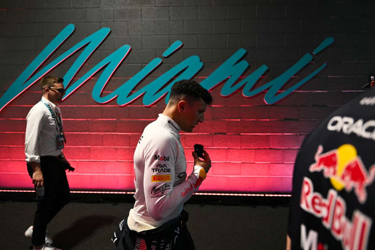 Lovitura la Miami Pilotul Red Bull va porni de pe ultima pozitie in grila la Marele Premiu