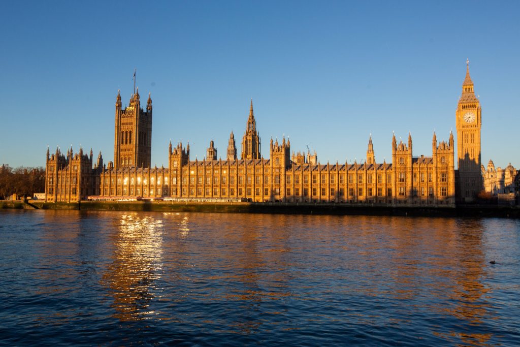 Marea Britanie reactioneaza la urgena antisemitismului dupa atacul de miercuri din Londra