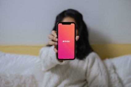 Masura surprinzatoare prin care o tara asiatica incearca sa incurajeze natalitatea oferirea de bani tinerilor pentru a utiliza aplicatii de intalniri