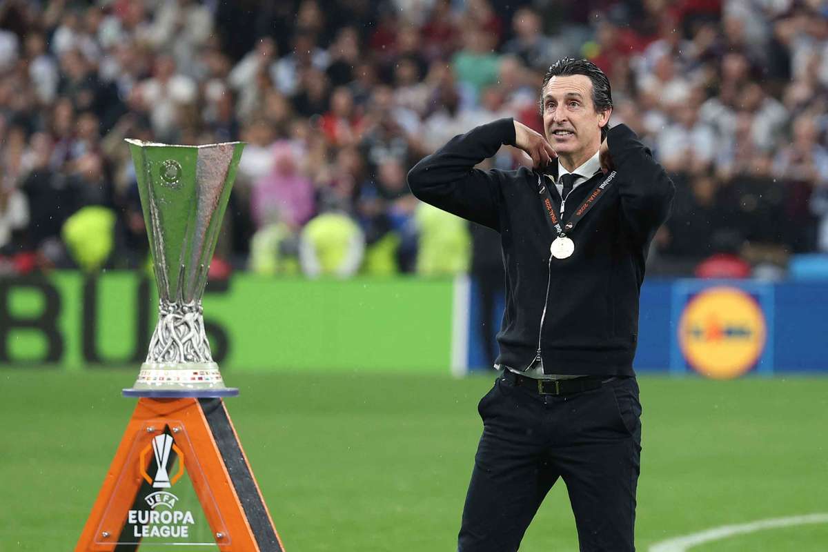 Merita o statuie Unai Emery este deja o legenda la Aston Villa