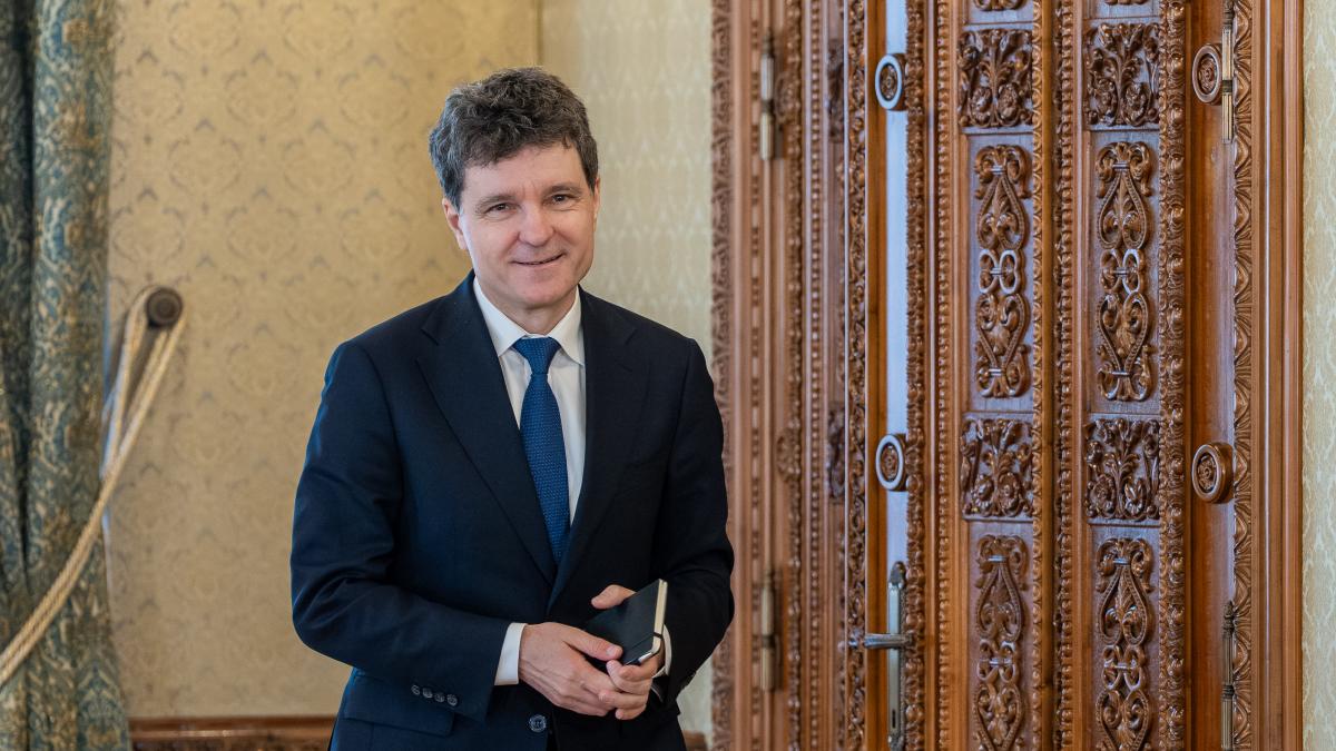 O noua runda de consultari la Palatul Cotroceni Nicusor Dan dialogheaza cu parlamentarii independenti