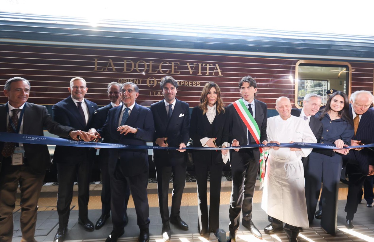 Orient Express se intoarce cu o ruta impresionanta Roma Istanbul Care este pretul experientei de lux de cinci zile ce include si Romania