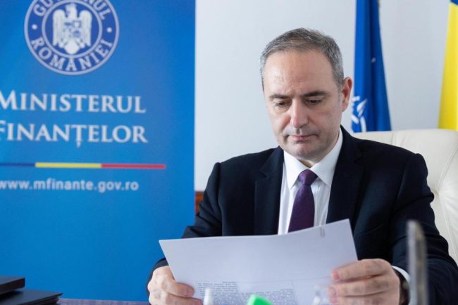Persoanele fizice nu vor mai fi obligate sa emita eFactura incepand cu 1 iunie Alexandru Nazare Ar fi