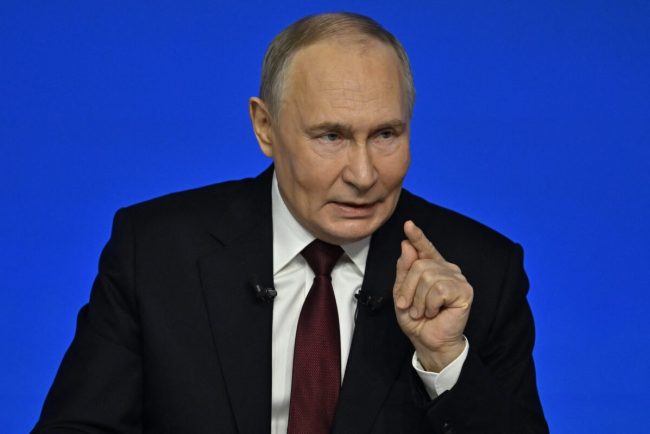 Putin se intalneste cu liderul chinez Xi Jinping la cateva zile dupa vizita lui Trump