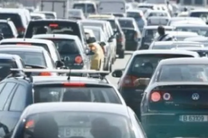 Revoltă în cartierul Grigorescu din Cluj-Napoca! Șoferii au stat 23 de minute pentru doar 2 kilometri: „Își bate joc de noi”
