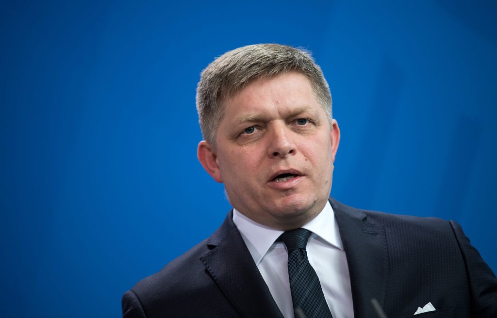 Robert Fico reactioneaza dupa ce o drone a lovit un imobil din Galati UE trebuie sa inceapa imediat dialogul cu Rusia