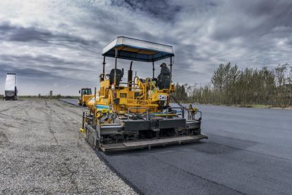 Scandalul privind preluarea proiectelor de autostrăzi continuă. Secretarul de stat de la USR îi aduce acuzații lui…