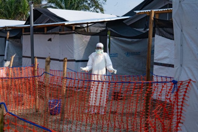 Scena epidemica in Congo din cauza unei noi tulpini de Ebola 80 de vieti pierdute